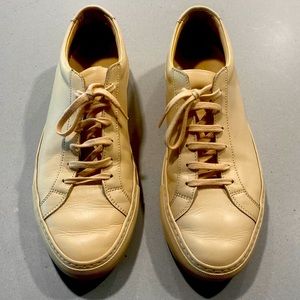 Very good condition Common Projects